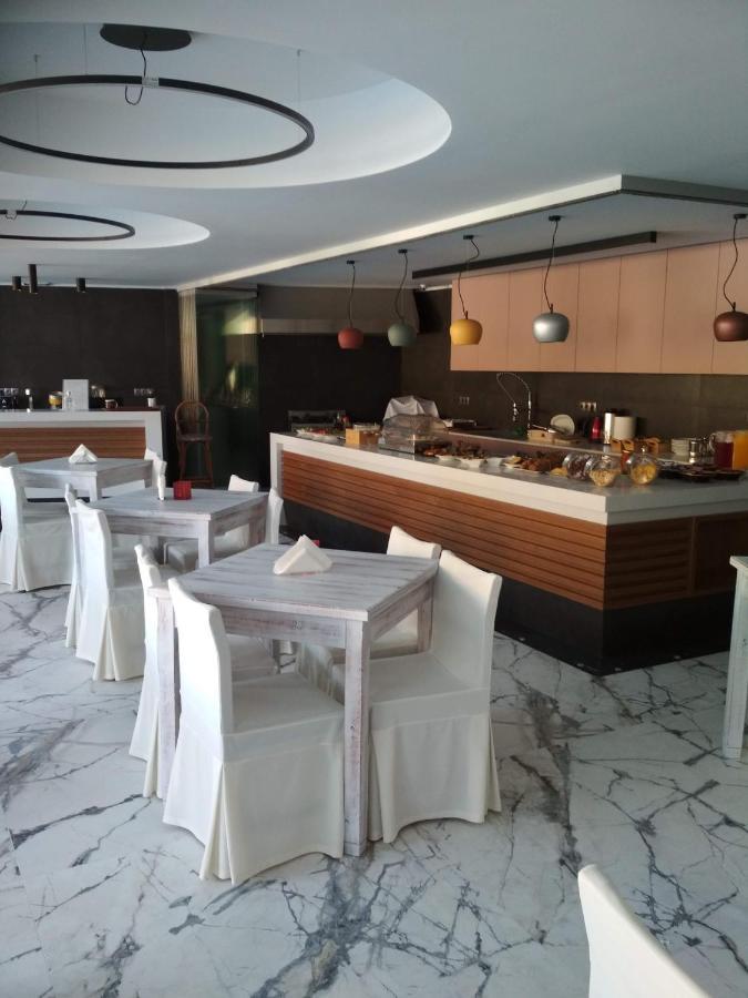 Petra Hotel Agia Galini Екстериор снимка