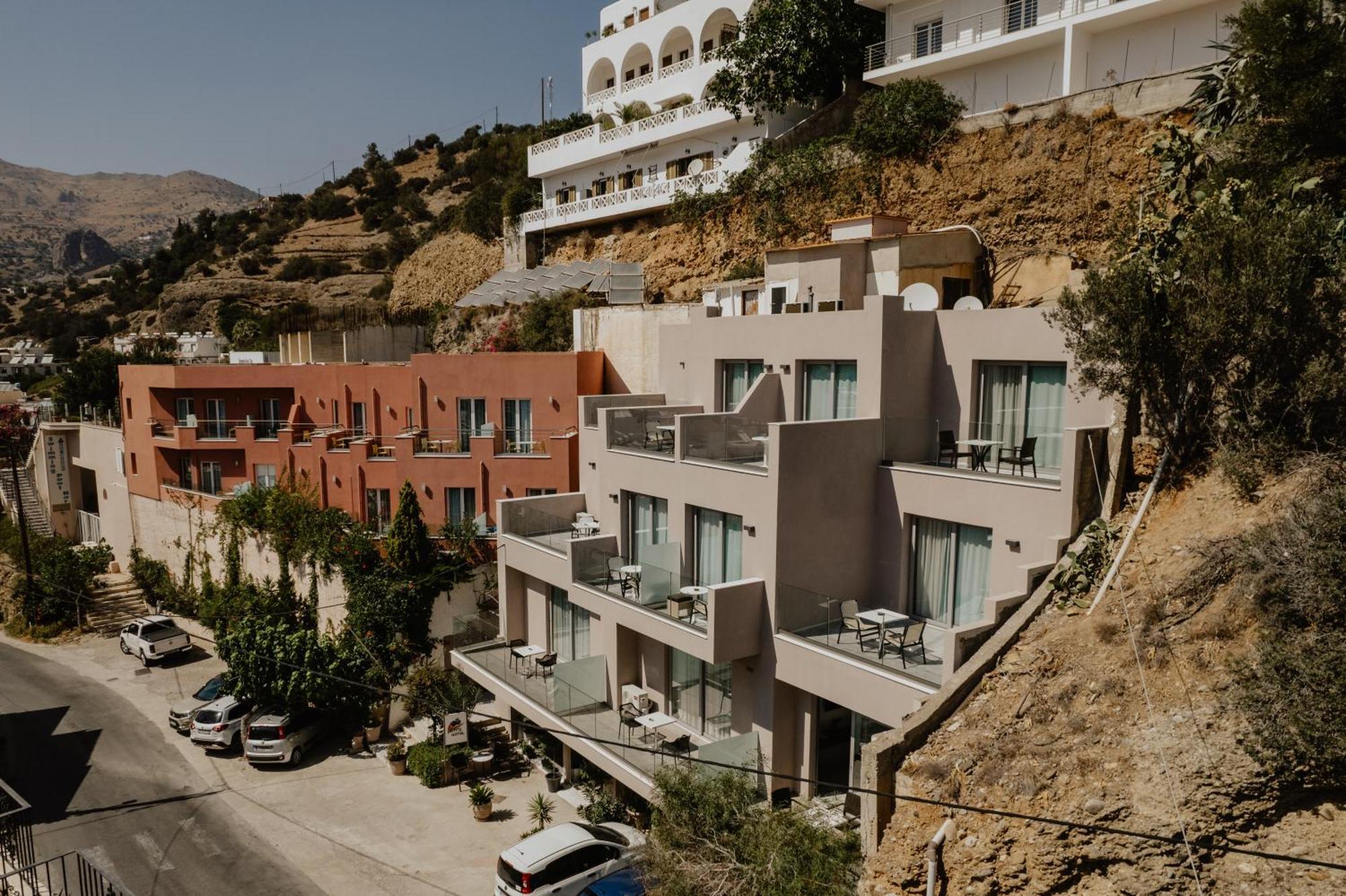 Petra Hotel Agia Galini Екстериор снимка