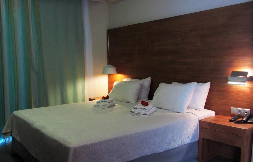 Petra Hotel Agia Galini Екстериор снимка