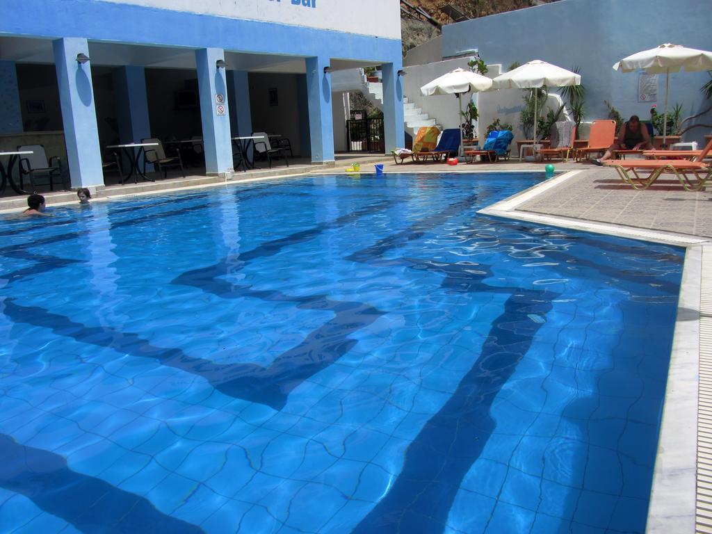 Petra Hotel Agia Galini Екстериор снимка