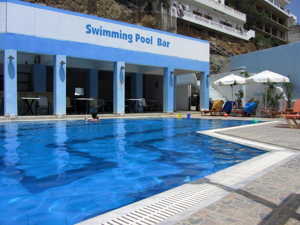 Petra Hotel Agia Galini Екстериор снимка