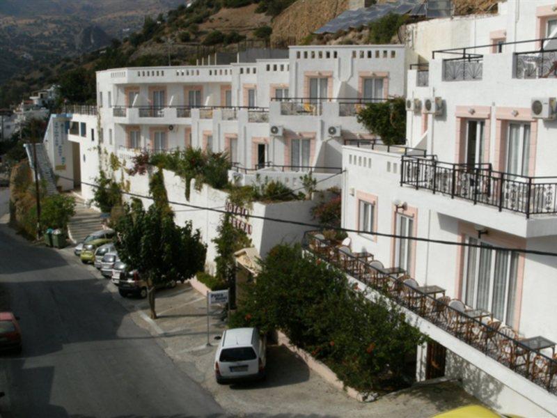 Petra Hotel Agia Galini Екстериор снимка